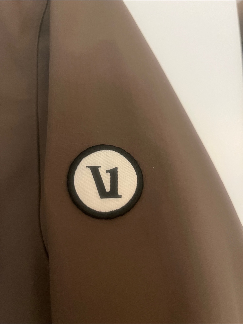 Vuori Hooded Raincoat - Picture 2 of 4